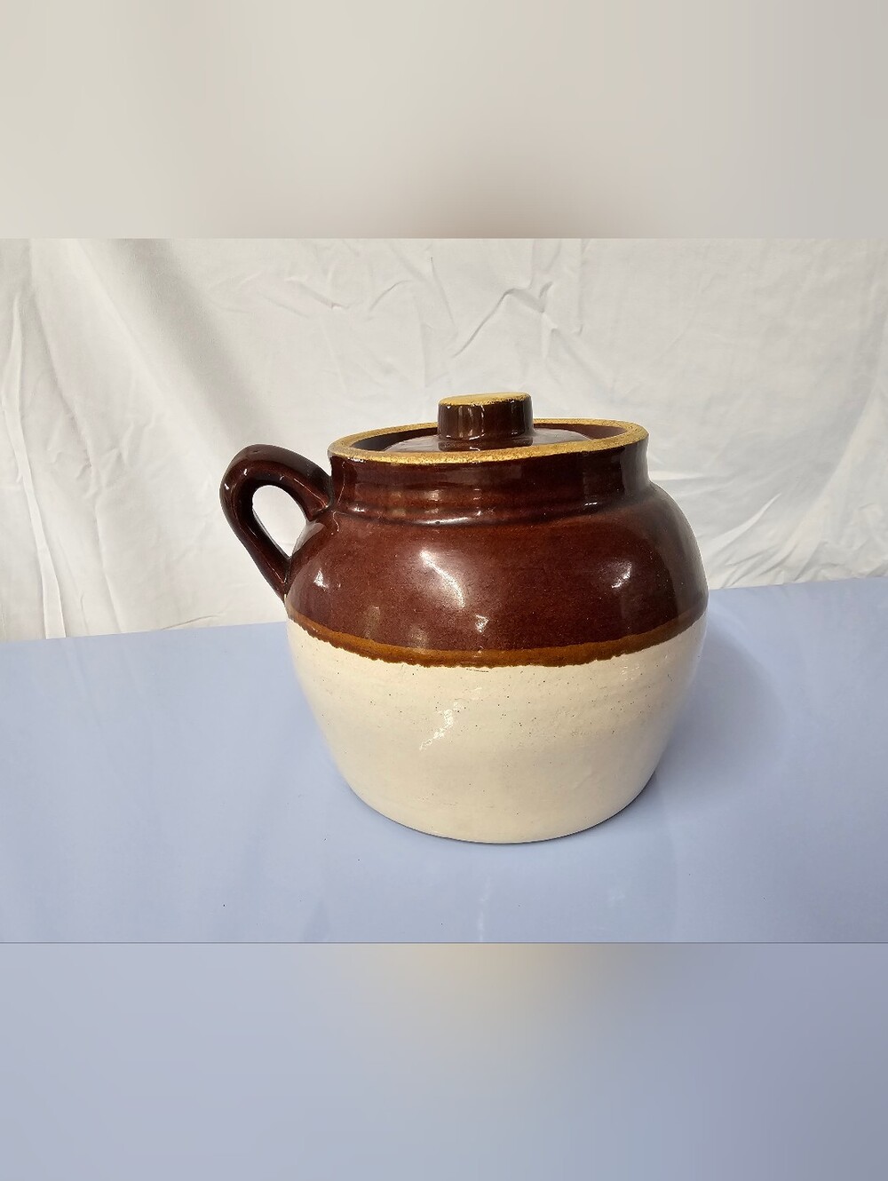 Ransbottom Robinson Blue Crown Stoneware 2 QT Crock 8" Bean Pot